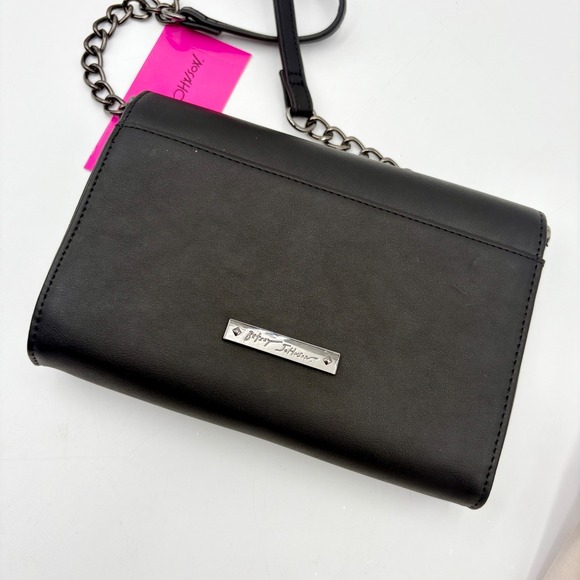 Betsey Johnson Skull Crossbody Clutch Chain Strap Bag Purse New - Picture 3 of 8